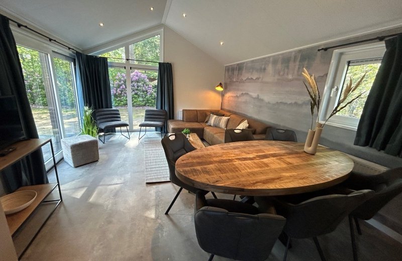 Woonkamer 3a 664d8e62080d2